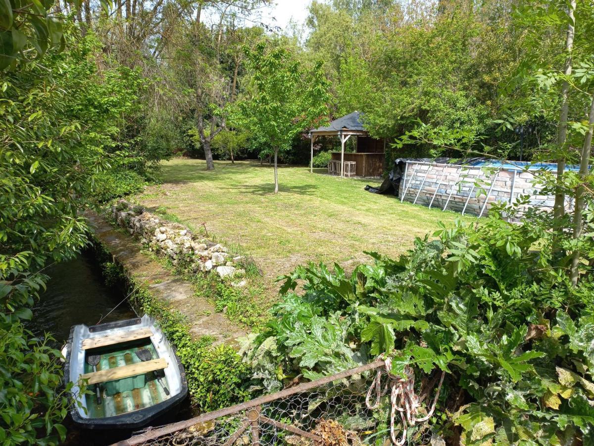 Villa Le Moulin d'Errol à Saint-Jean-dʼAngély Extérieur photo